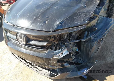 2021 Honda Pilot 2Wd Special Edition from USA, damaged, VIN 5FNYF5H28MB036062